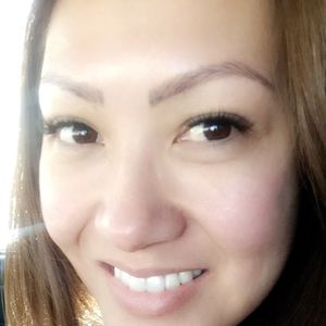 Meet your Posher, Deshia